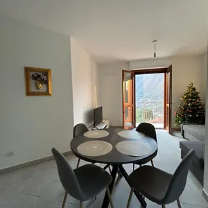 Roccolo Valley View Apartment