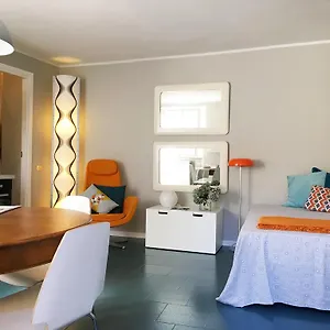 Molly's Apartment