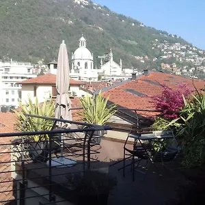Via Carcano 13 Como