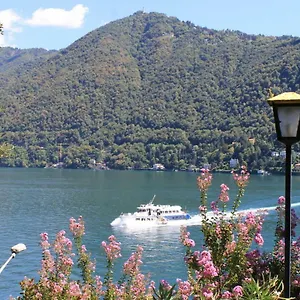  فندق مبيت وإفطار Lakeviewcabin